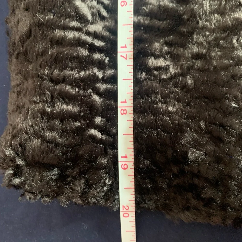 Like-New, Faux Fur Luii Jacket Size P/S - Picture 4 of 9